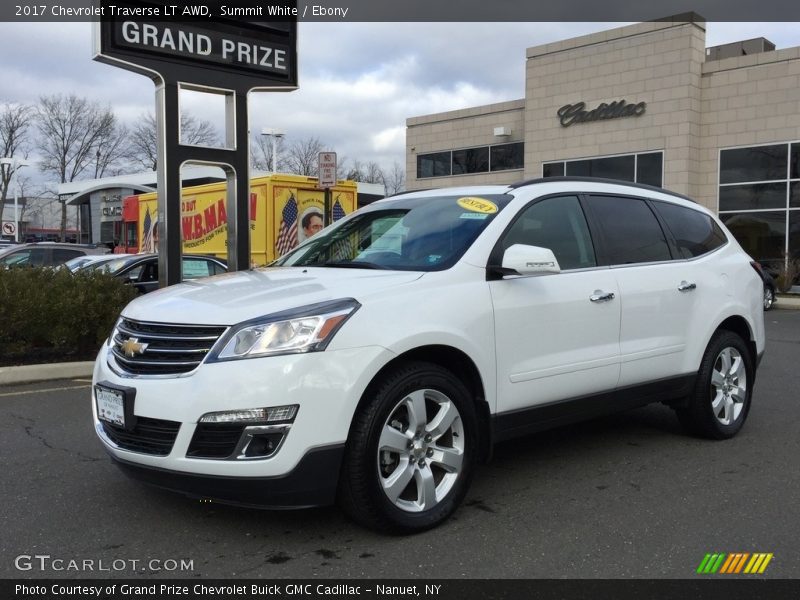 Summit White / Ebony 2017 Chevrolet Traverse LT AWD