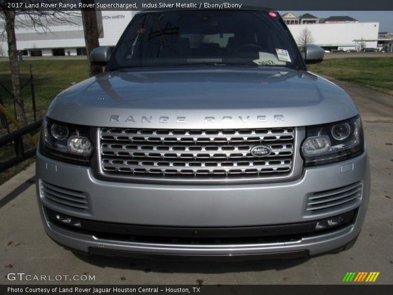 Indus Silver Metallic / Ebony/Ebony 2017 Land Rover Range Rover Supercharged