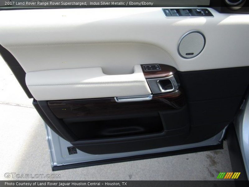 Door Panel of 2017 Range Rover Supercharged