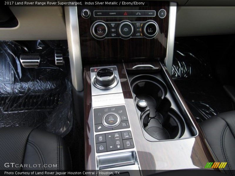 Controls of 2017 Range Rover Supercharged