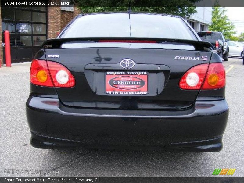 Black / Black 2004 Toyota Corolla S
