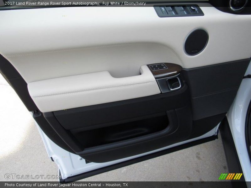 Door Panel of 2017 Range Rover Sport Autobiography