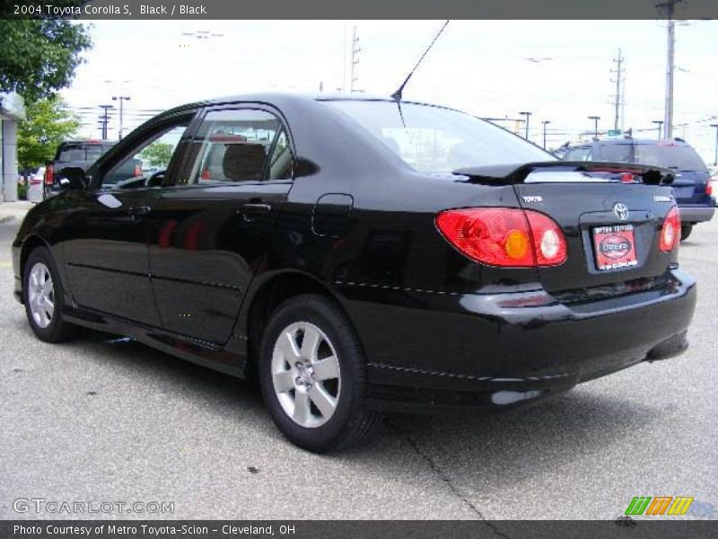 Black / Black 2004 Toyota Corolla S