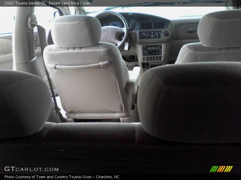 Desert Sand Mica / Oak 2002 Toyota Sienna CE
