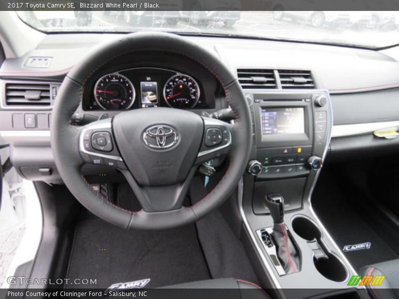 Blizzard White Pearl / Black 2017 Toyota Camry SE
