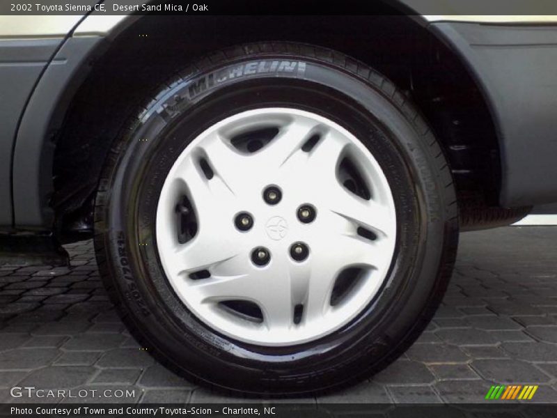 Desert Sand Mica / Oak 2002 Toyota Sienna CE