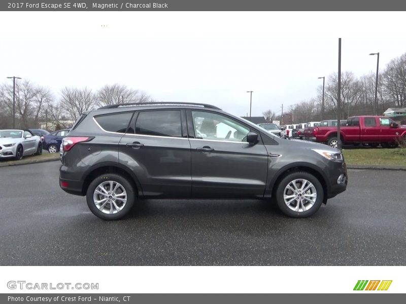 Magnetic / Charcoal Black 2017 Ford Escape SE 4WD