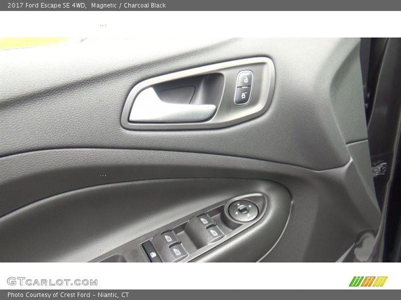 Magnetic / Charcoal Black 2017 Ford Escape SE 4WD