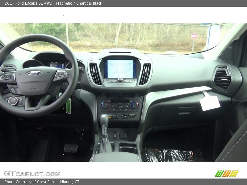 Magnetic / Charcoal Black 2017 Ford Escape SE 4WD