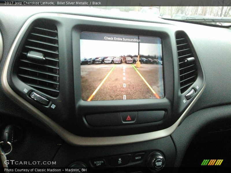 Billet Silver Metallic / Black 2017 Jeep Cherokee Latitude