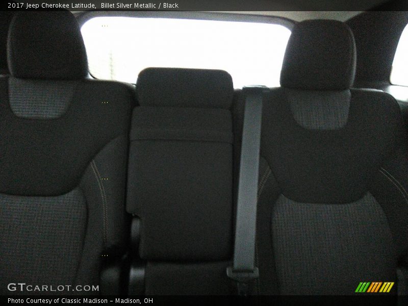 Billet Silver Metallic / Black 2017 Jeep Cherokee Latitude