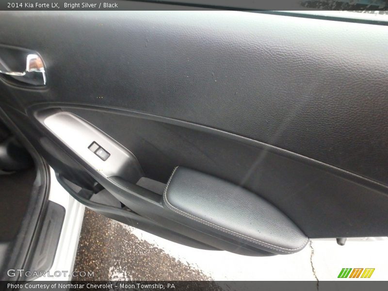 Bright Silver / Black 2014 Kia Forte LX