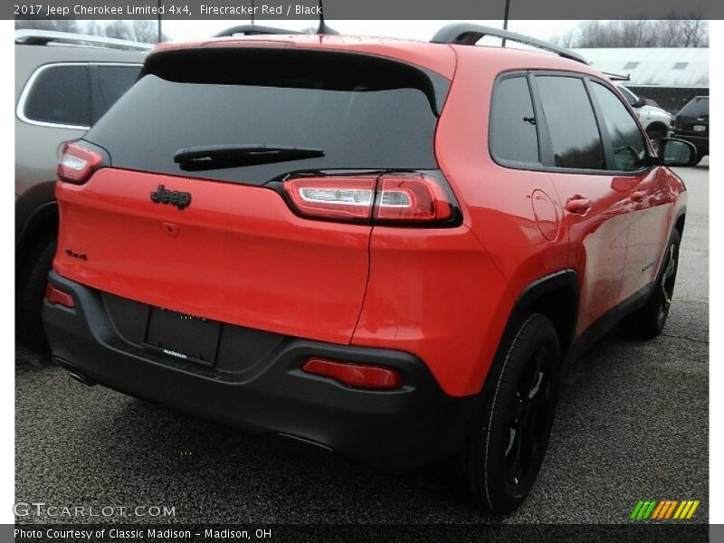 Firecracker Red / Black 2017 Jeep Cherokee Limited 4x4