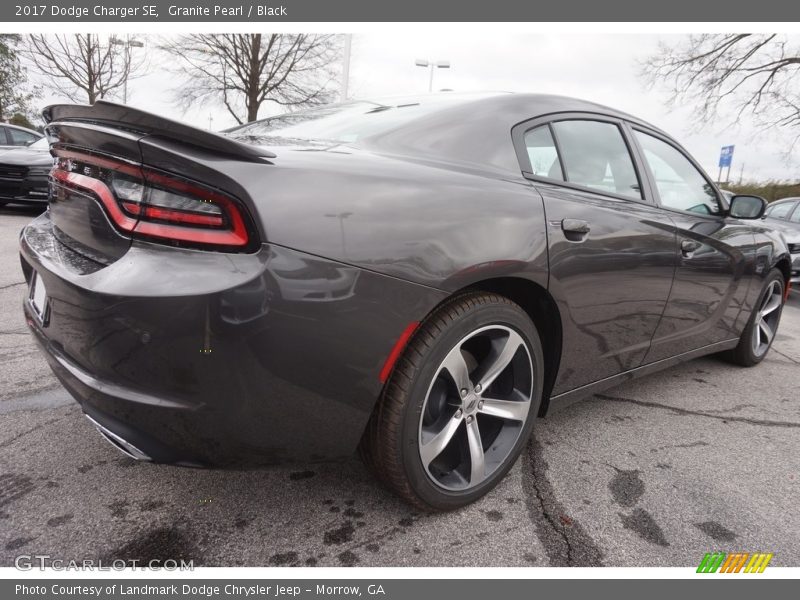 Granite Pearl / Black 2017 Dodge Charger SE