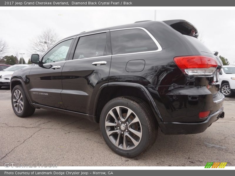 Diamond Black Crystal Pearl / Black 2017 Jeep Grand Cherokee Overland