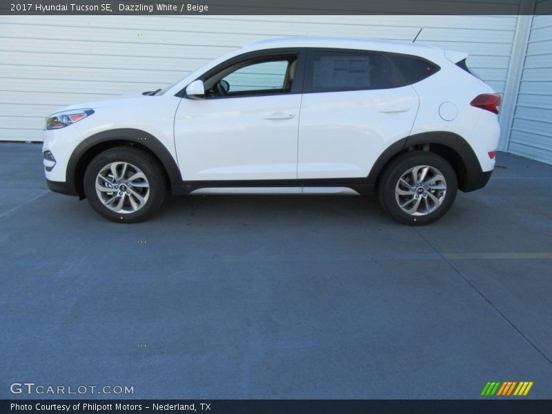 Dazzling White / Beige 2017 Hyundai Tucson SE