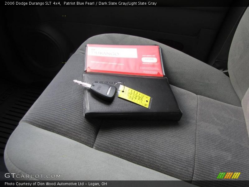 Patriot Blue Pearl / Dark Slate Gray/Light Slate Gray 2006 Dodge Durango SLT 4x4