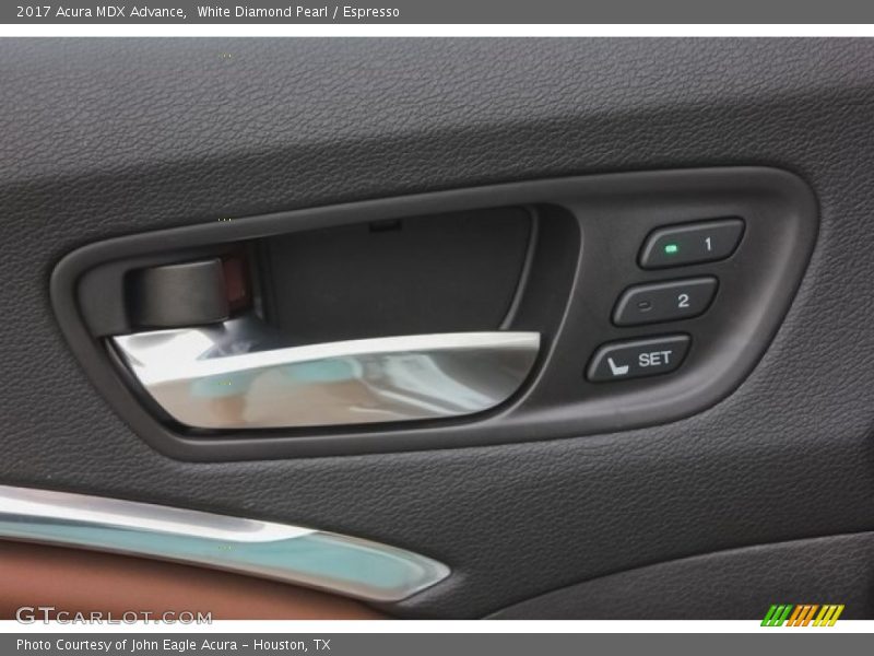 White Diamond Pearl / Espresso 2017 Acura MDX Advance