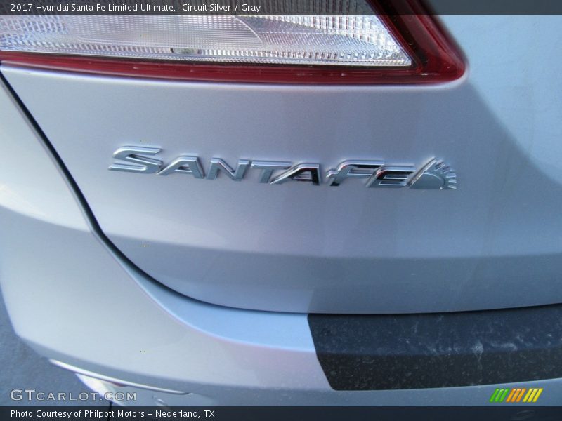 Circuit Silver / Gray 2017 Hyundai Santa Fe Limited Ultimate
