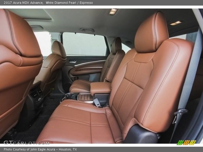 White Diamond Pearl / Espresso 2017 Acura MDX Advance