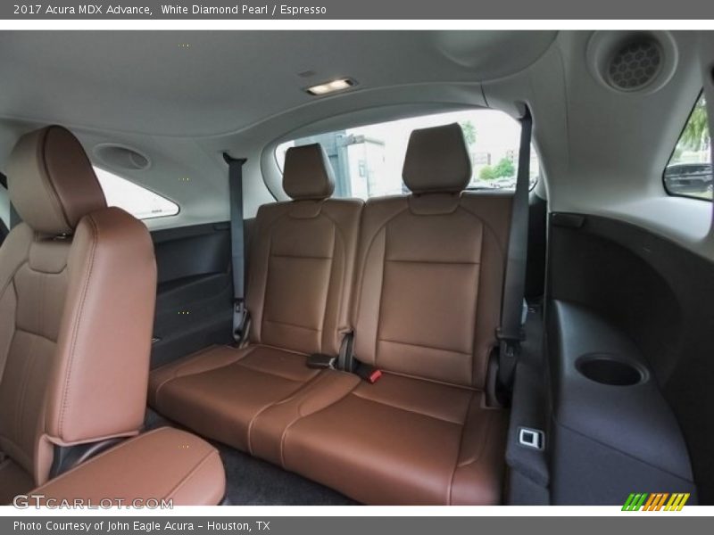 White Diamond Pearl / Espresso 2017 Acura MDX Advance