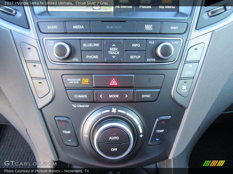 Circuit Silver / Gray 2017 Hyundai Santa Fe Limited Ultimate