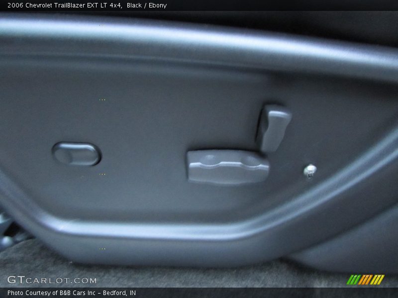 Black / Ebony 2006 Chevrolet TrailBlazer EXT LT 4x4