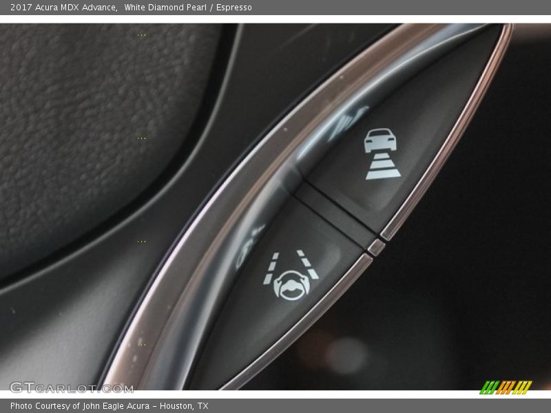 White Diamond Pearl / Espresso 2017 Acura MDX Advance