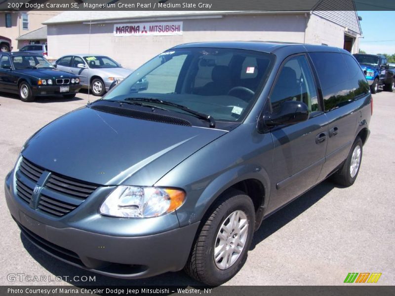 Magnesium Green Pearl / Medium Slate Gray 2007 Dodge Caravan SE