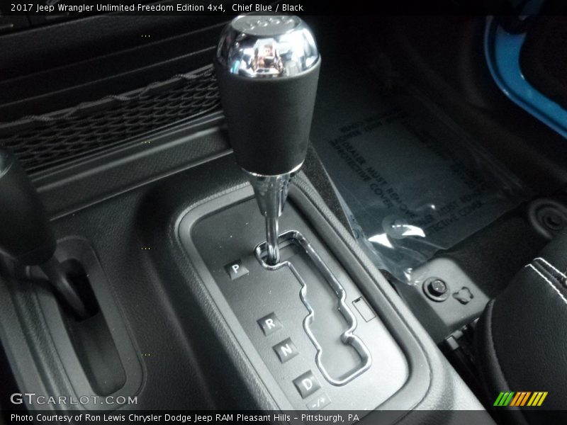 Chief Blue / Black 2017 Jeep Wrangler Unlimited Freedom Edition 4x4
