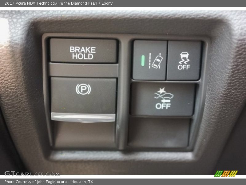White Diamond Pearl / Ebony 2017 Acura MDX Technology