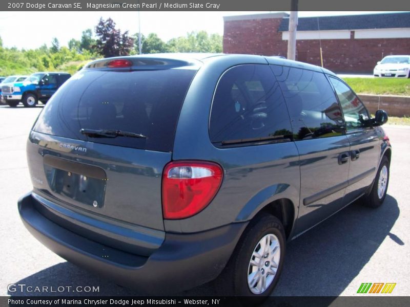 Magnesium Green Pearl / Medium Slate Gray 2007 Dodge Caravan SE