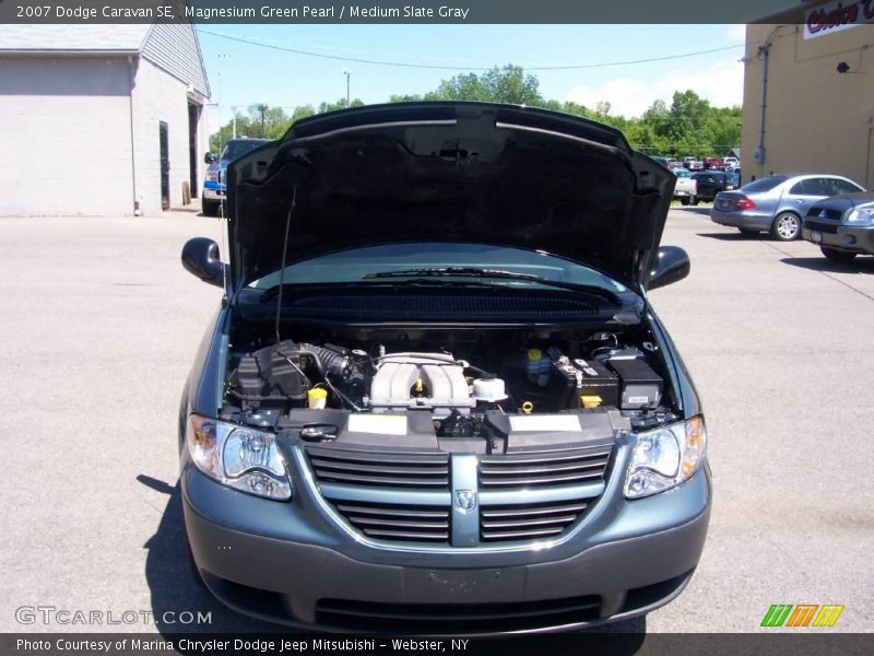Magnesium Green Pearl / Medium Slate Gray 2007 Dodge Caravan SE