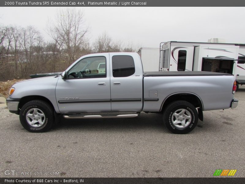 Platinum Metallic / Light Charcoal 2000 Toyota Tundra SR5 Extended Cab 4x4