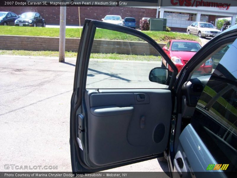Magnesium Green Pearl / Medium Slate Gray 2007 Dodge Caravan SE