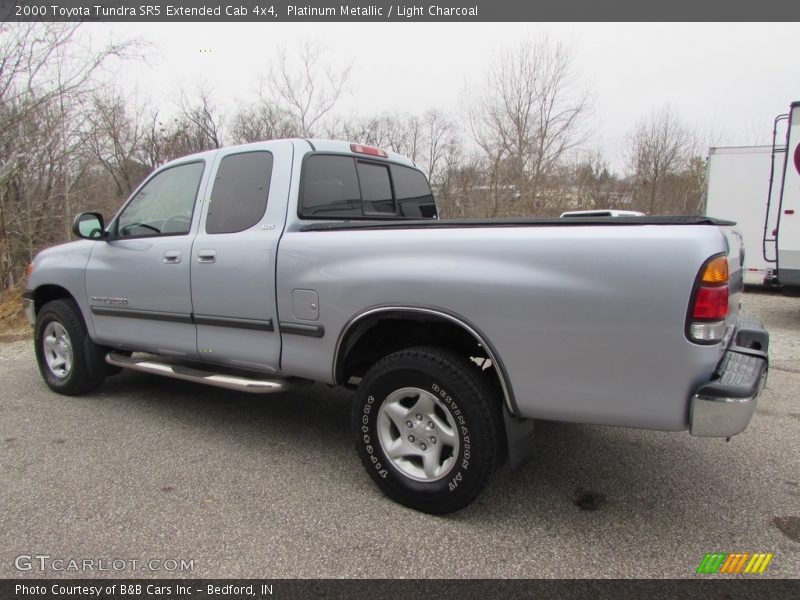 Platinum Metallic / Light Charcoal 2000 Toyota Tundra SR5 Extended Cab 4x4