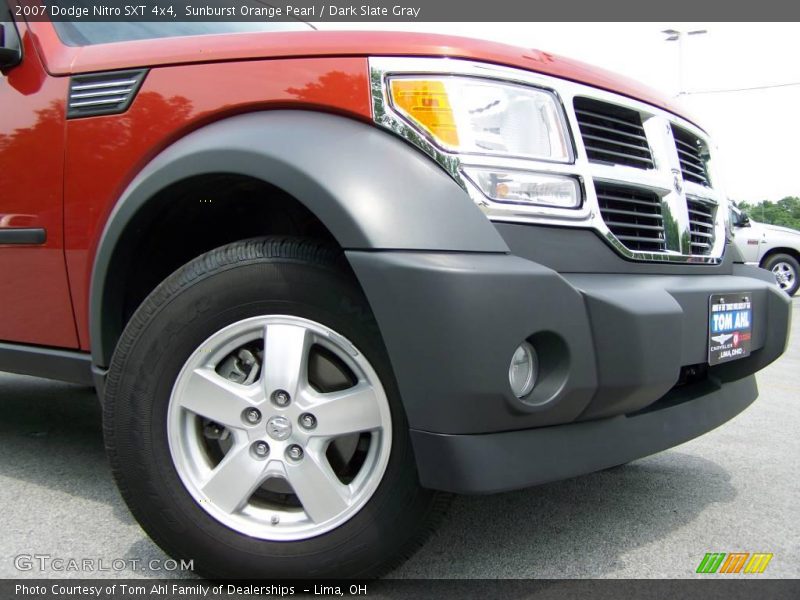 Sunburst Orange Pearl / Dark Slate Gray 2007 Dodge Nitro SXT 4x4