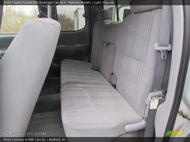 Platinum Metallic / Light Charcoal 2000 Toyota Tundra SR5 Extended Cab 4x4