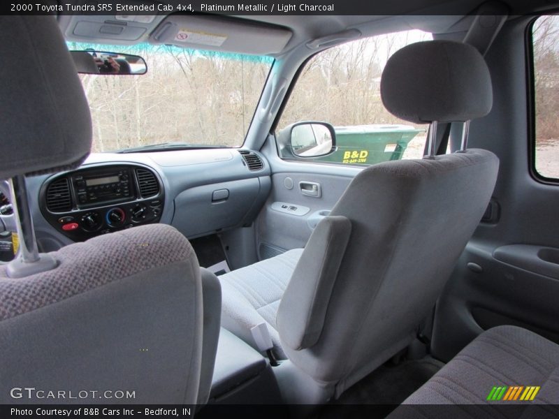 Platinum Metallic / Light Charcoal 2000 Toyota Tundra SR5 Extended Cab 4x4