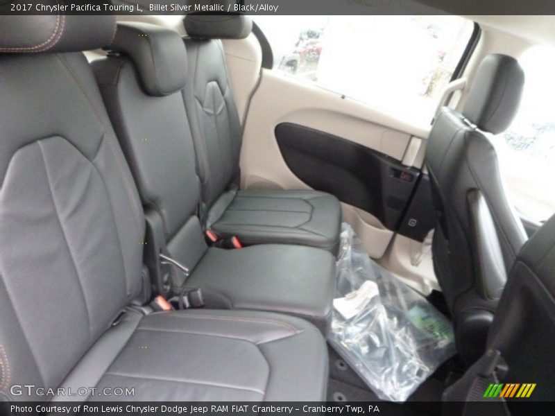 Billet Silver Metallic / Black/Alloy 2017 Chrysler Pacifica Touring L