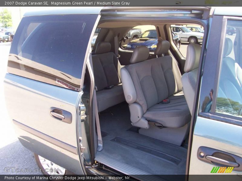 Magnesium Green Pearl / Medium Slate Gray 2007 Dodge Caravan SE