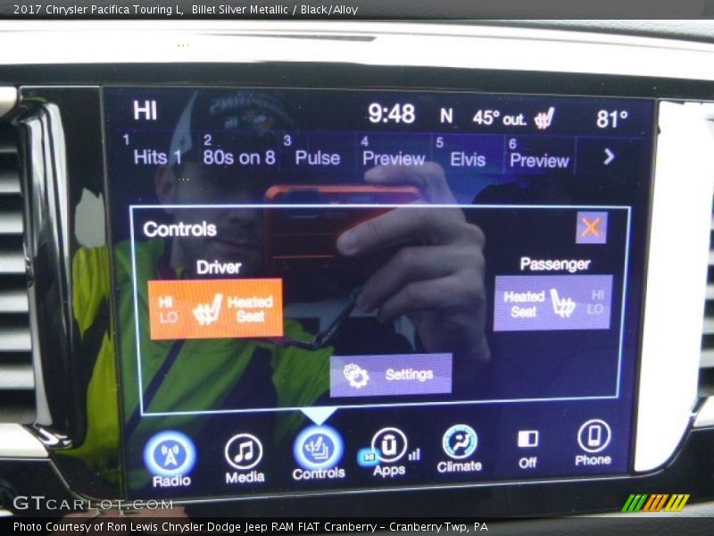 Billet Silver Metallic / Black/Alloy 2017 Chrysler Pacifica Touring L