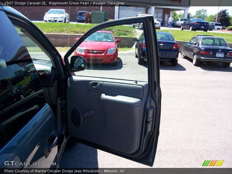 Magnesium Green Pearl / Medium Slate Gray 2007 Dodge Caravan SE
