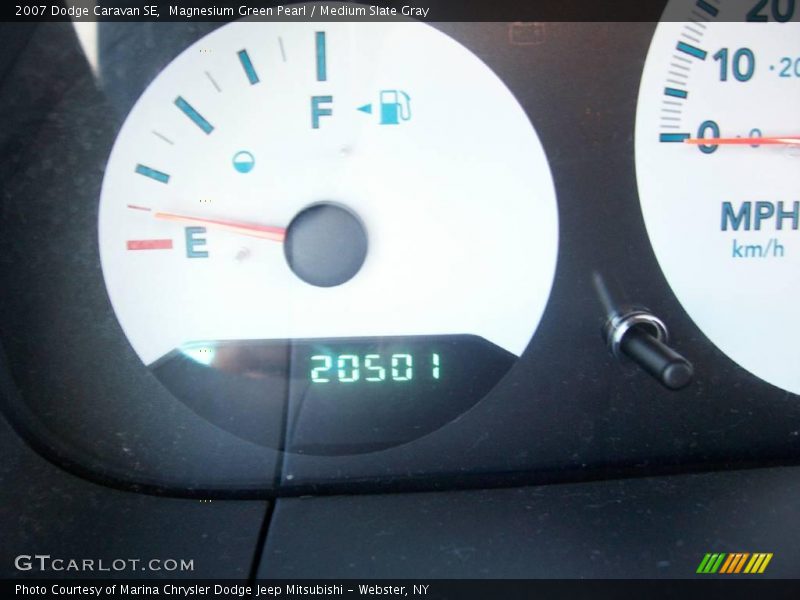 Magnesium Green Pearl / Medium Slate Gray 2007 Dodge Caravan SE