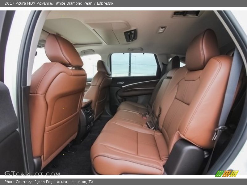 White Diamond Pearl / Espresso 2017 Acura MDX Advance