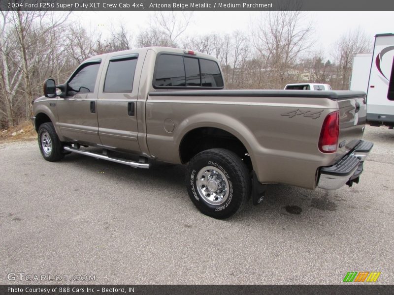Arizona Beige Metallic / Medium Parchment 2004 Ford F250 Super Duty XLT Crew Cab 4x4
