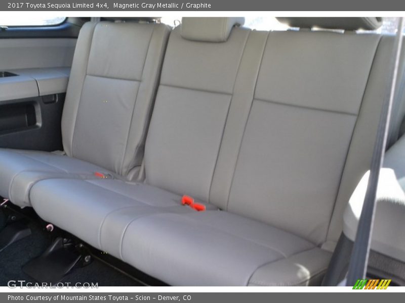 Magnetic Gray Metallic / Graphite 2017 Toyota Sequoia Limited 4x4