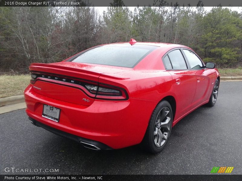 TorRed / Black 2016 Dodge Charger R/T