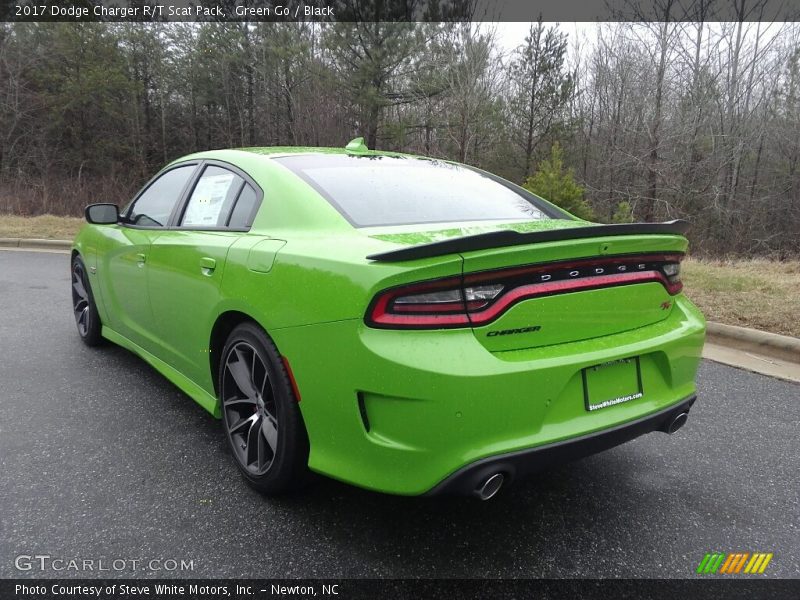 Green Go / Black 2017 Dodge Charger R/T Scat Pack