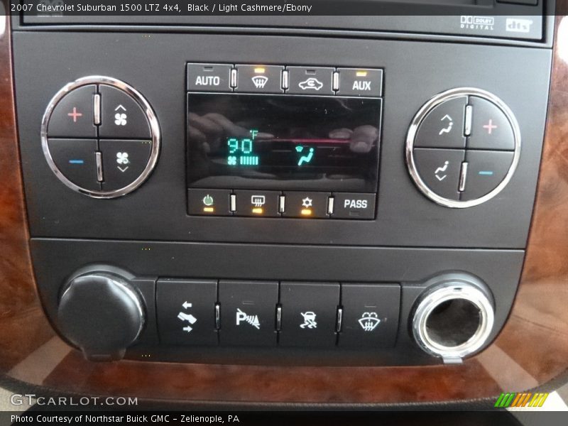 Black / Light Cashmere/Ebony 2007 Chevrolet Suburban 1500 LTZ 4x4